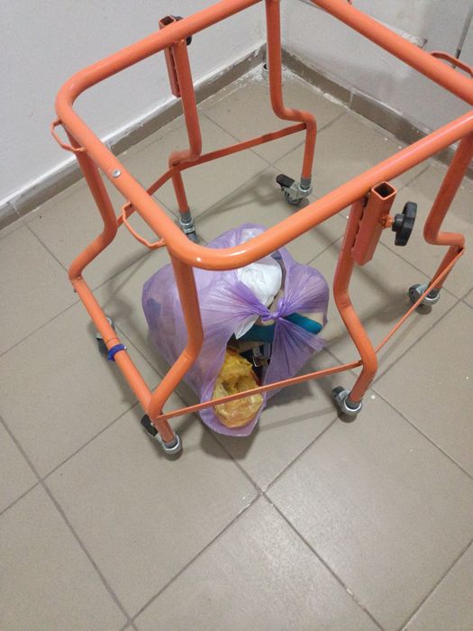 Ходунок инвалидный отдам даром