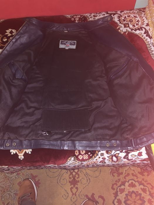 De vanzare trening sergio tacchini purtat doar O Data ..