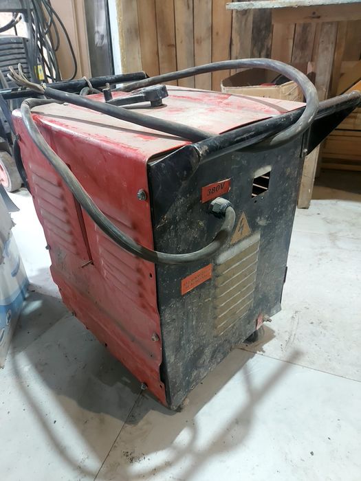 Сварочный аппарат,  трансформатор сварочный