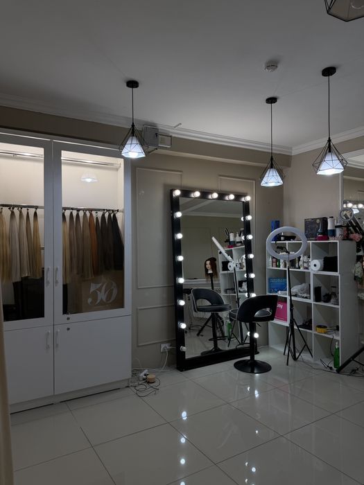 Рабочее место для парикмахера в салоне