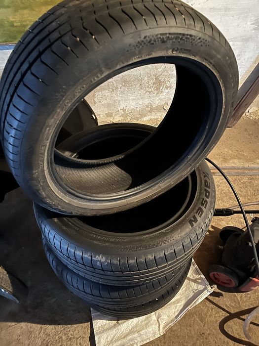 Продам летнию резину на 17