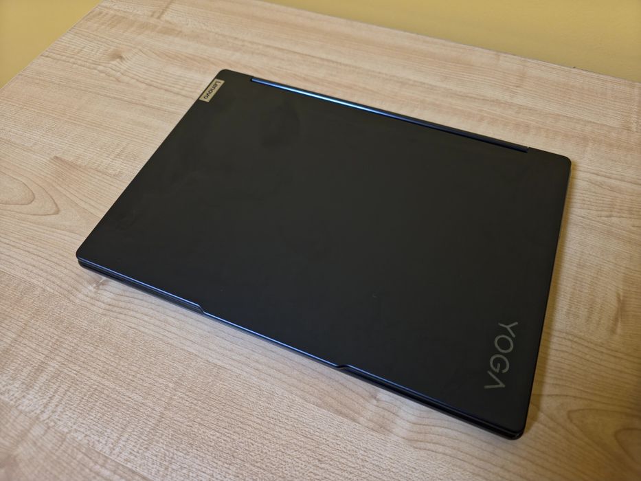 Лаптоп Lenovo Yoga 9 2-in-1 / Ultra 7 155H / 16 GB RAM / 1 TB SSD