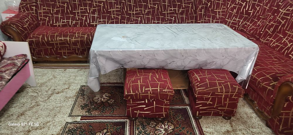 Mebel ugolok mexmonxona uchun