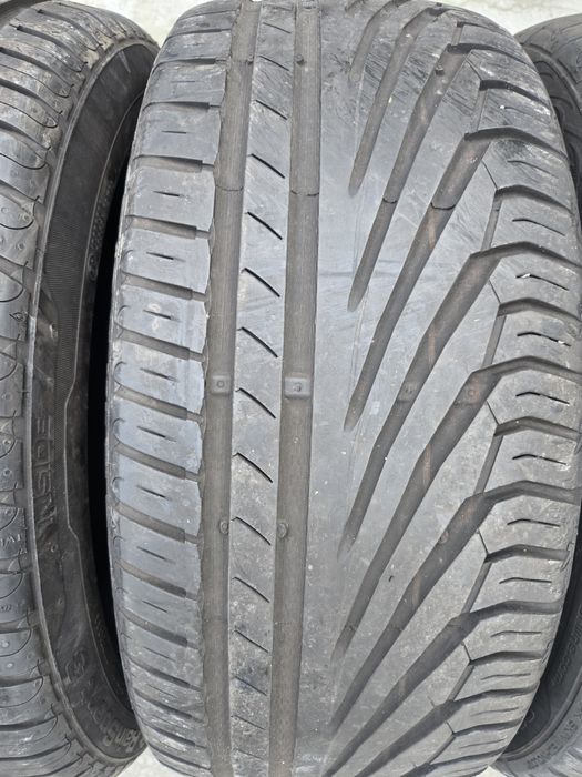 4 бр. Автомобилни гуми 225.45.18.UNIROYAL