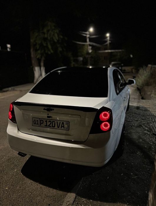 Продаю Gentra 2015