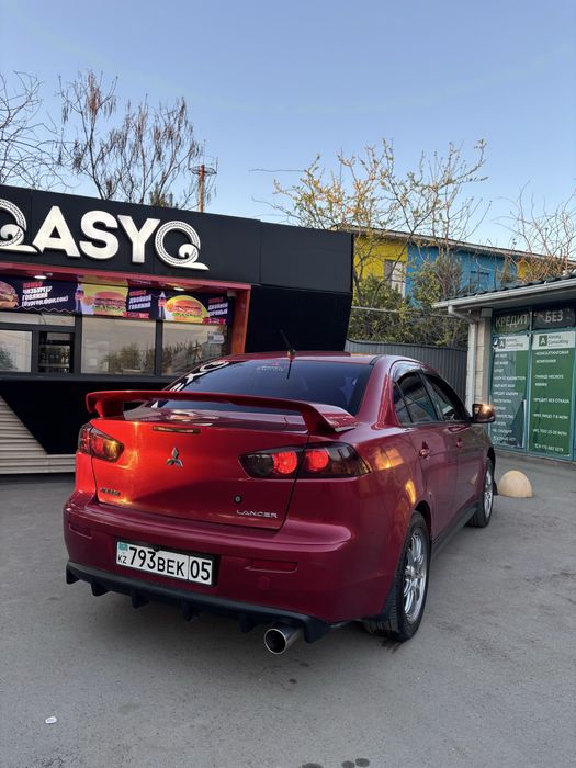 Lancer  10 2008 года