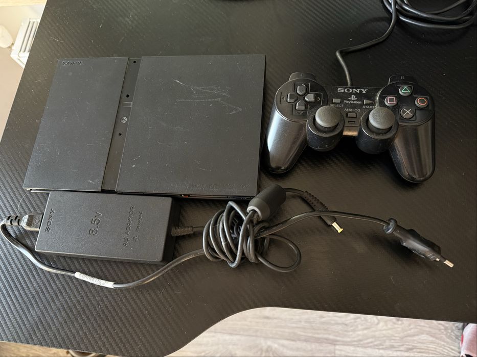 Sony PlayStation 2 Slim (PS2 Slim) - Пълен Комплект!