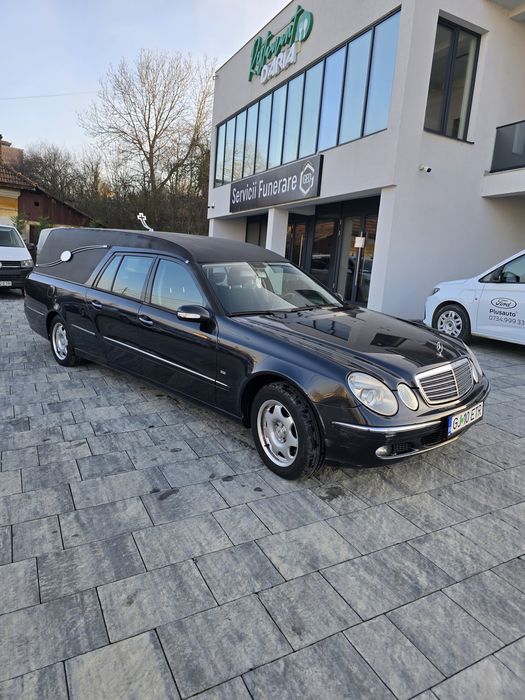Dric funerar Mercedes-Benz