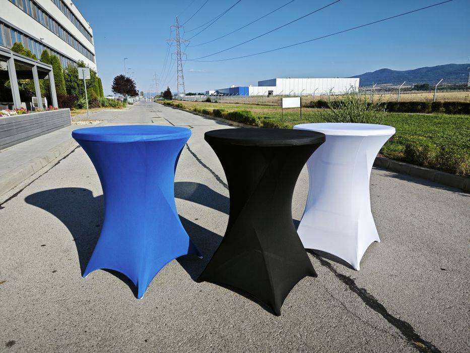 Кетъринг коктейлни маси под НАЕМ