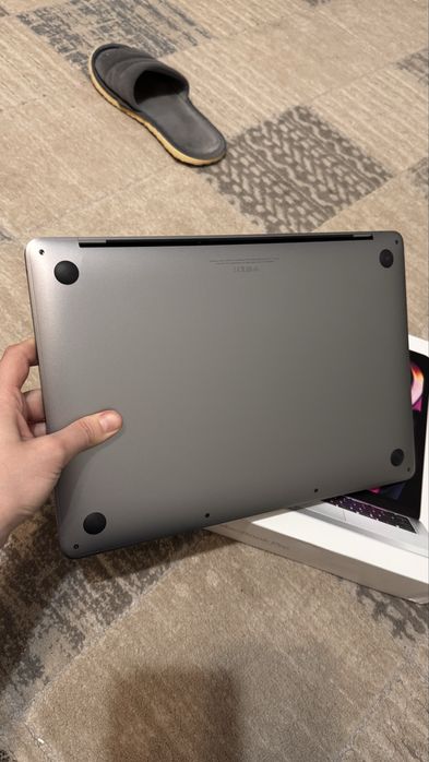 Macbook pro 2020, 256 Гб