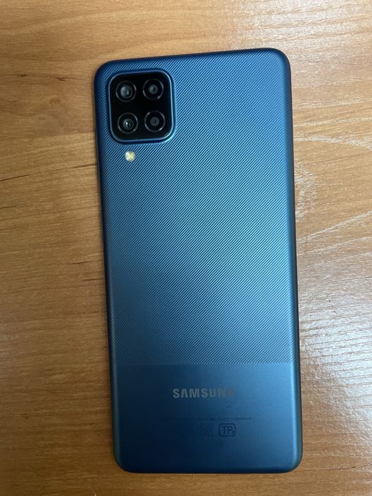 Продам samsung A12