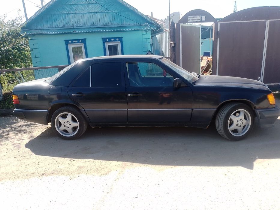 продам мерседес 1990г
