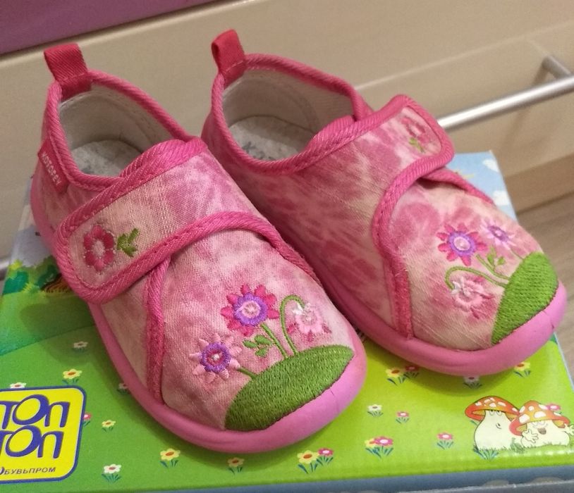 Обувь для девочки р. 23, 25, 30