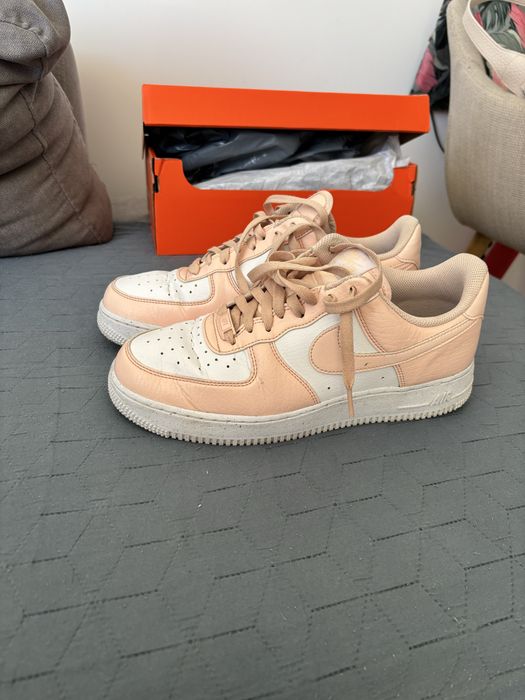 Маратонки кожени Nike AIR