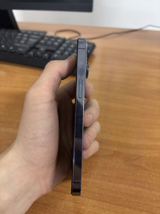 Продам Айфон 13 про