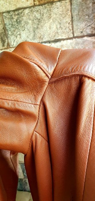 Дамско яке ат естествена кожа