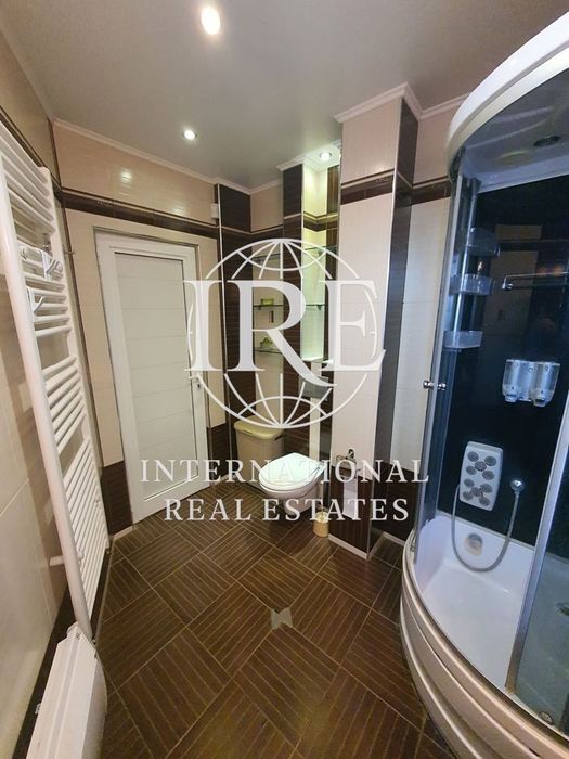 Продава се Четиристаен апартамент в Варна, Колхозен пазар - 130 кв.м за 2385 €/кв.м - Снимка #7