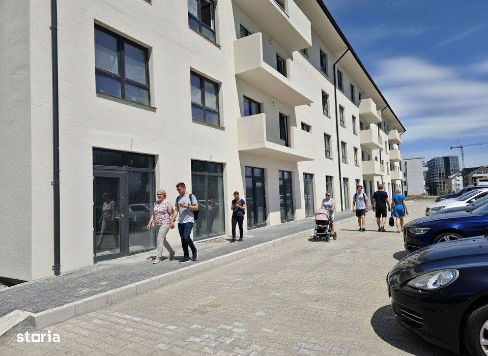 Spatiu Comercial cu Vitrine, Open Space, 620 mp - Str. Doamna Stanca