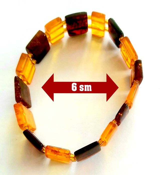 Гривна от естествен полиран кехлибар