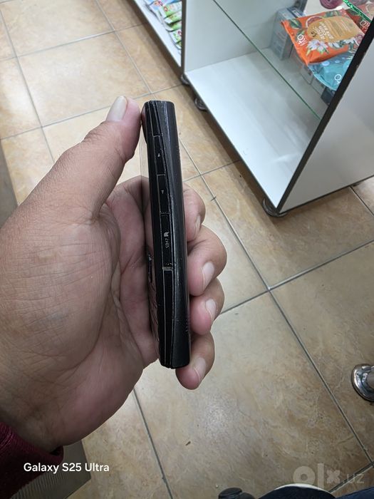 Nokia x2 02 sotiladi