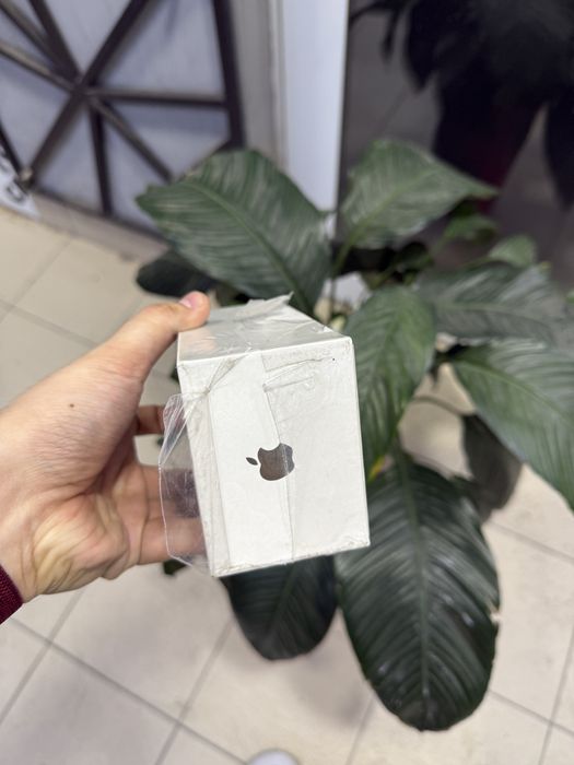 Iphone 5 new 16gb silver no open