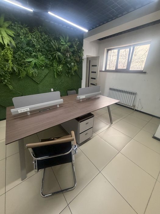 Стол для кабинета