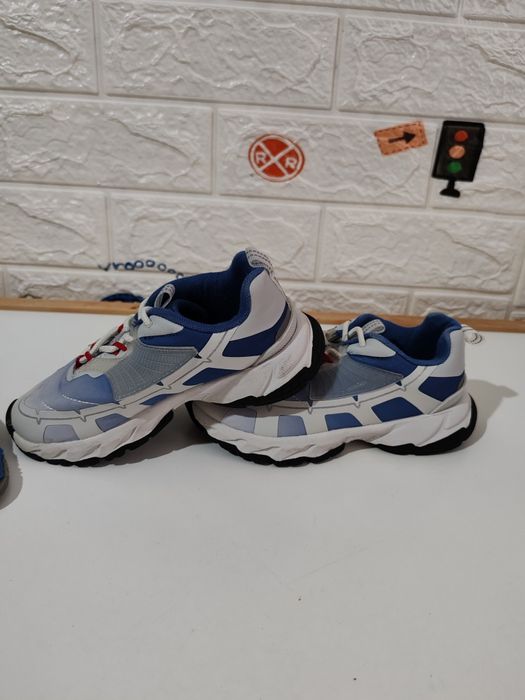 Pantofi sport/adidași/sneakers, mărimea 27