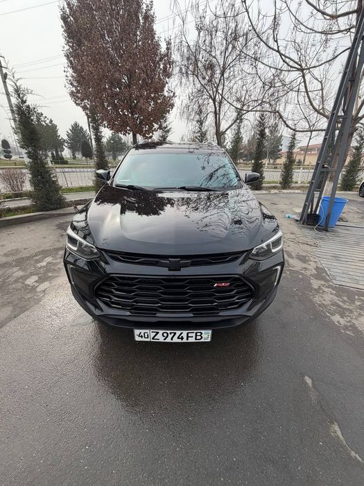 Treker 2 sotiladi navotlari bilan bolni bag benzin padarka