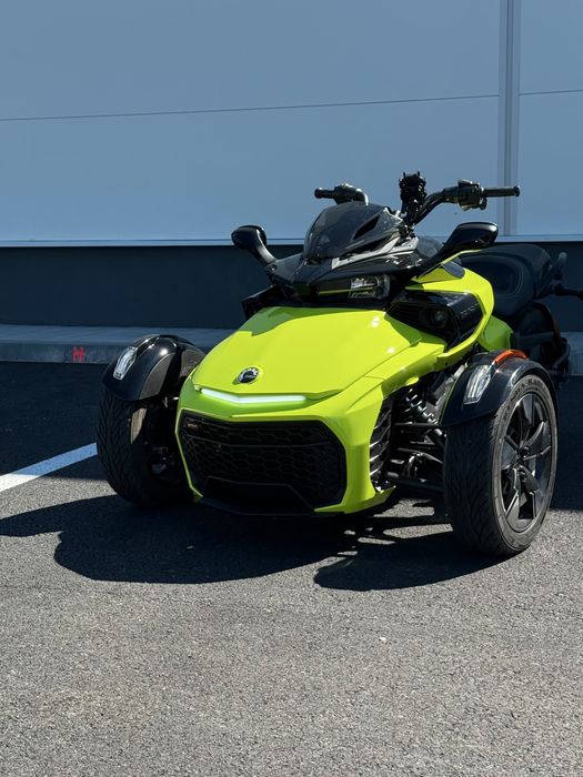 Can am spyder f3s