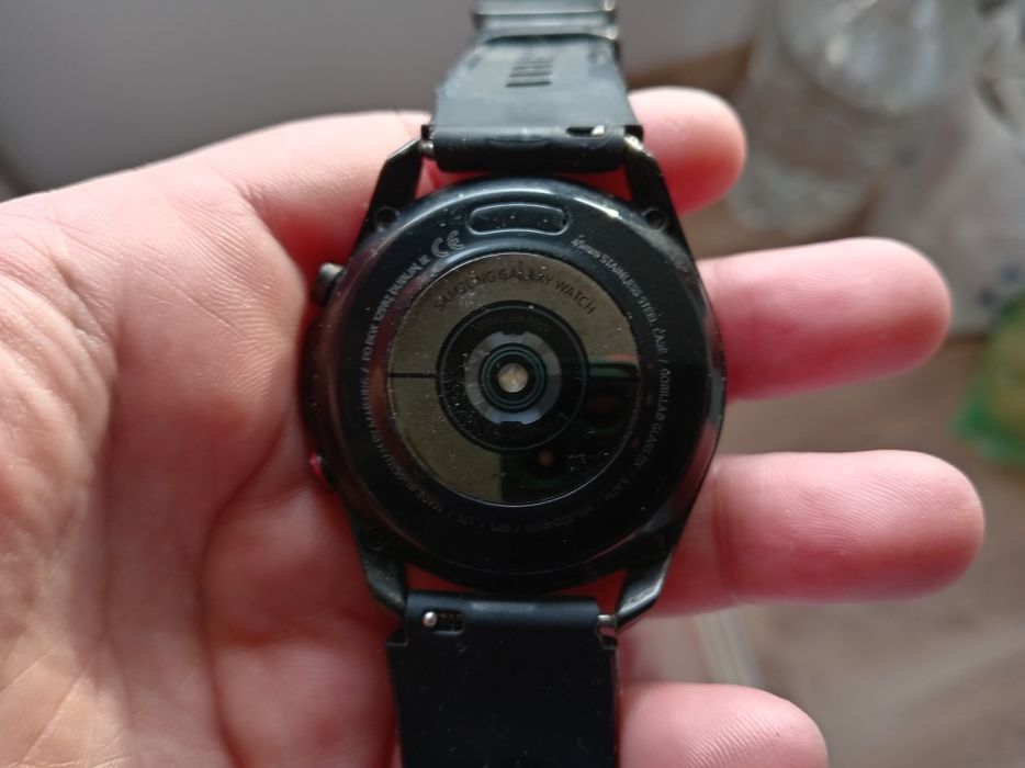 Смарт часовник Samsung