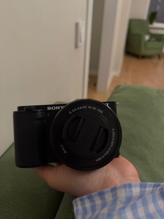 Камера Sony ZV-E10