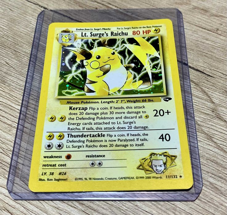 2000 Lt. Surge's Raichu Holo Pokemon Card