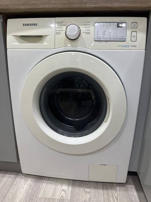Продам стиральную машинку