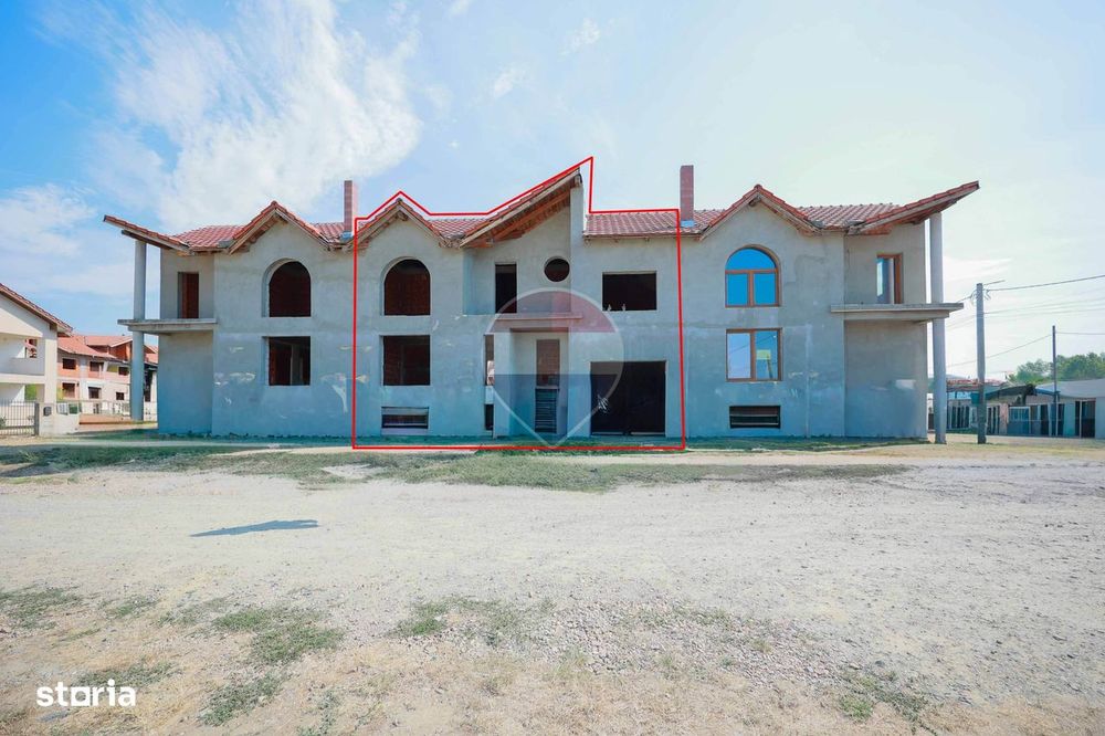 Casă de Vânzare cu 4 Camere, la Roșu - Beiuș