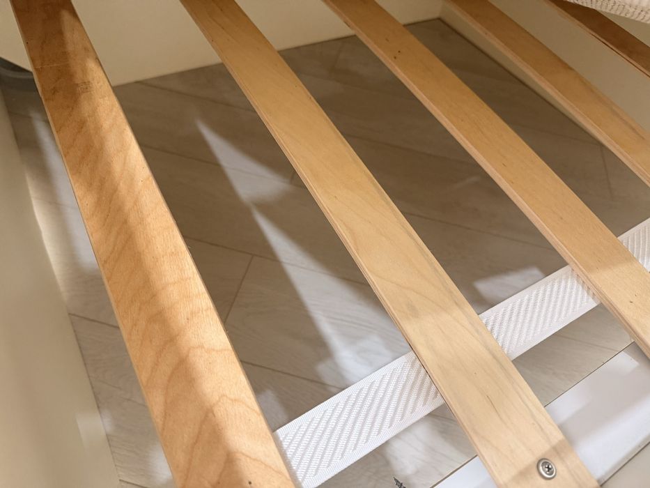 Продаю кровать 2х спальную