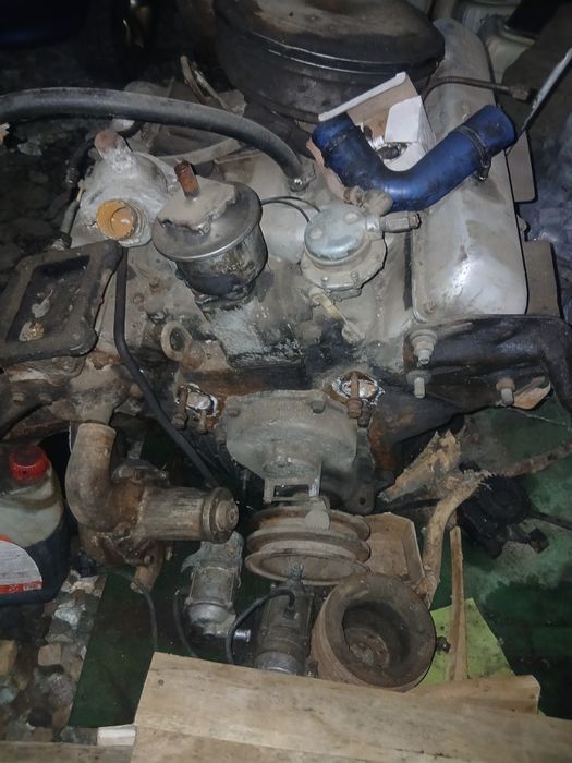 Продам двигатель зил130