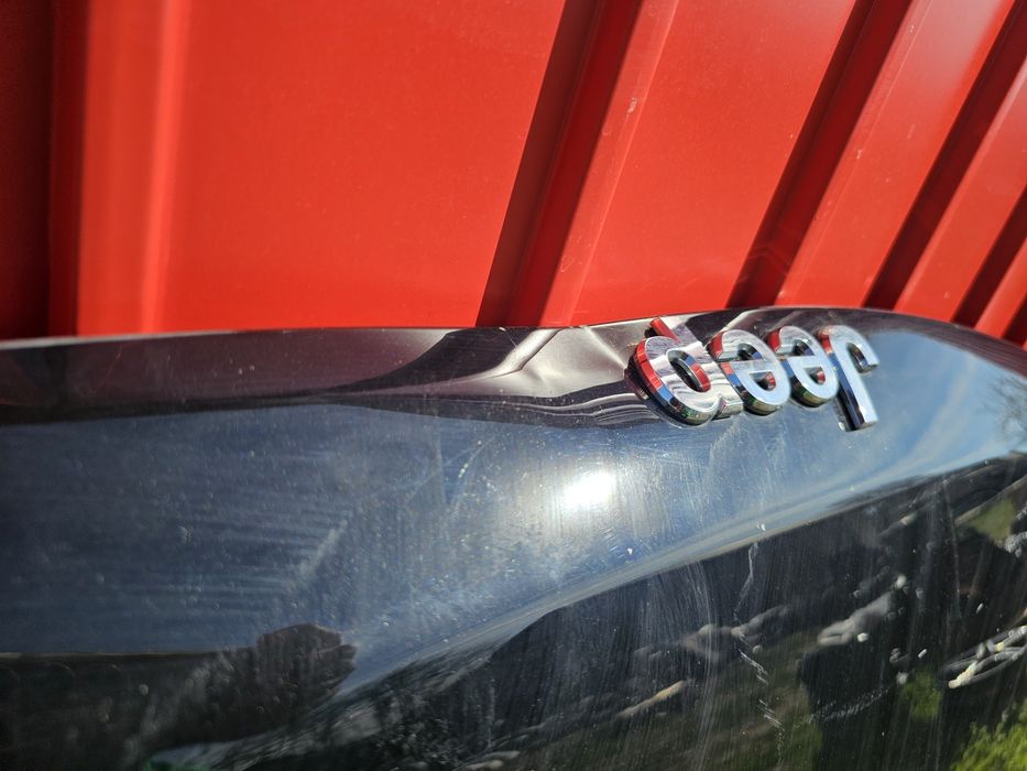 Capota fata Jeep Compass dupa 2016