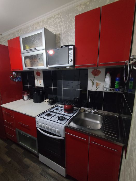 Продам кухонный гарнитур