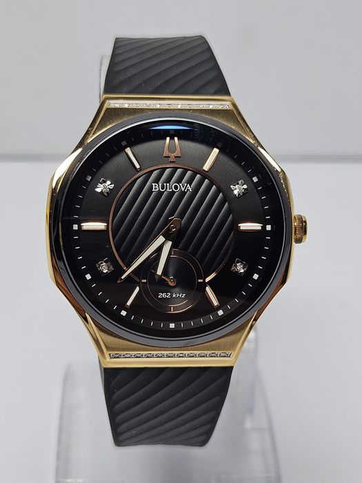 Bulova CURV Diamond 98R239.