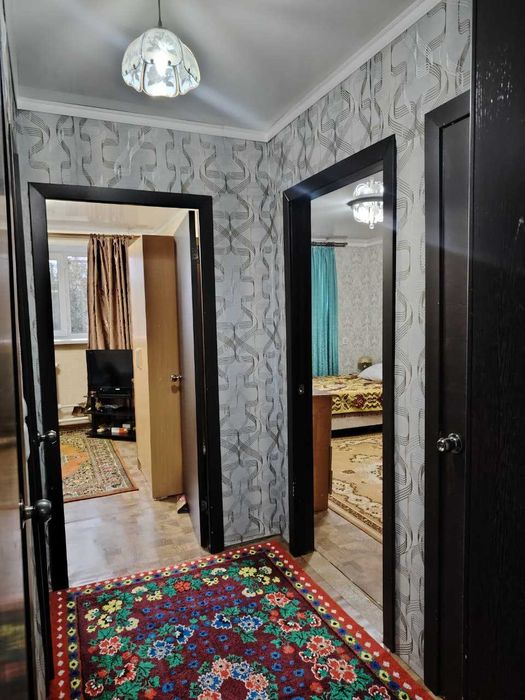Продам 3-х квартиру 2 "кирпич" 69 кв.м 1/2 ул.Янушкевича д.80