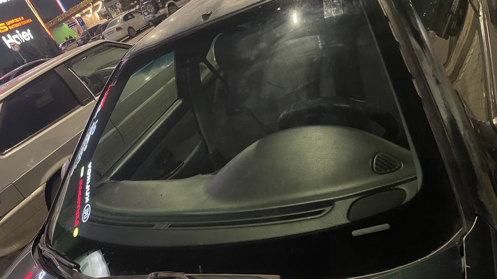 машина Peugeot 406