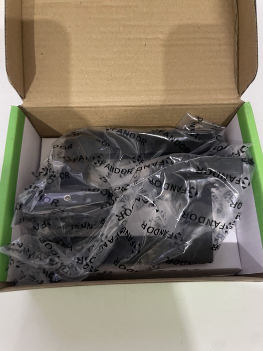 Продам дверную ручку Fandor