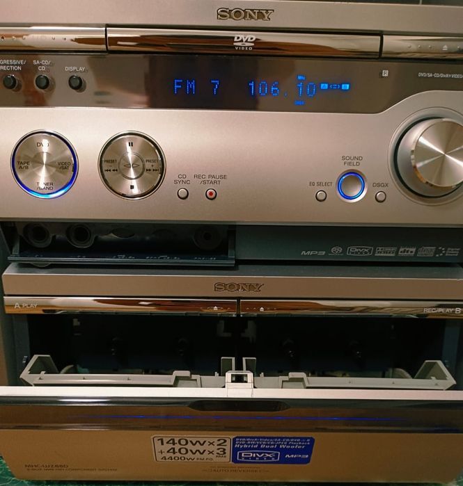 Музыкальный центр Sony