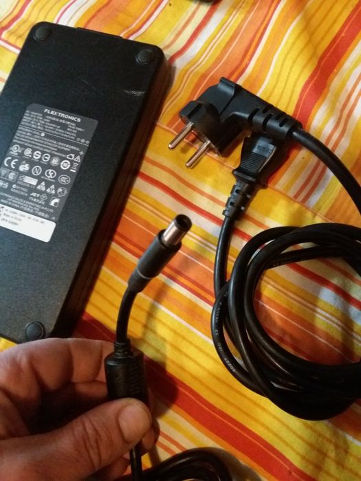 Incarcator Dell / Alienware 19.5V 12.3A