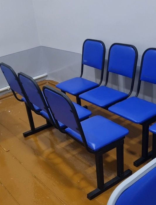 Театральный стул