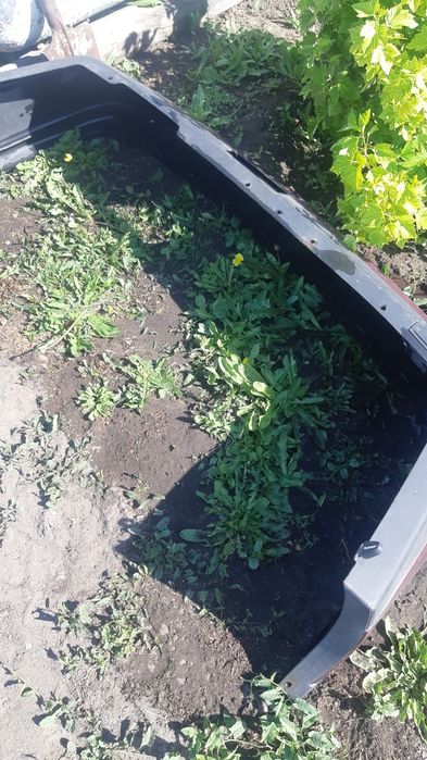 Продаём бампер задний мазды