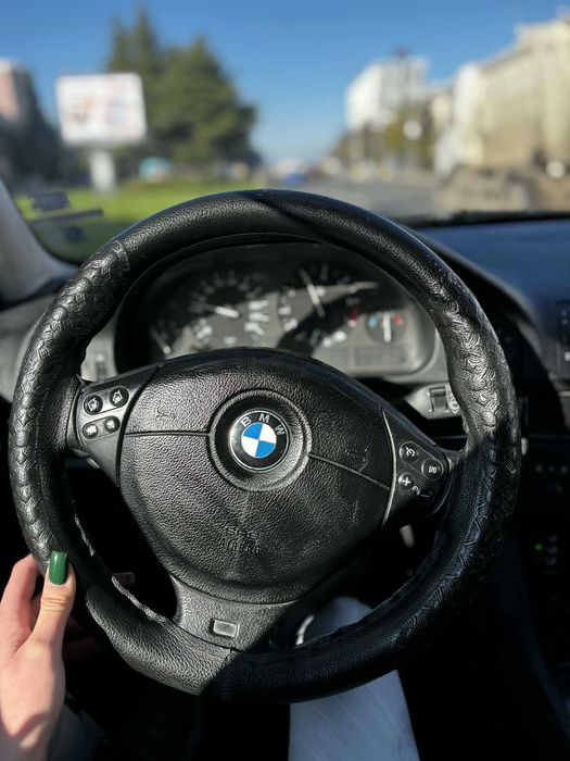 BMW 520I Комби 2002г