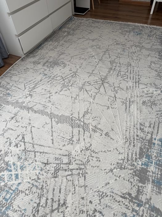 Продам ковер чистый