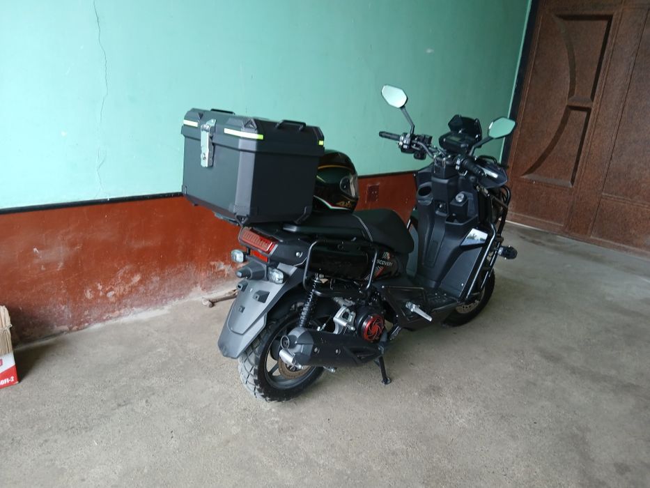 Tank skuter 2 ful variyanti