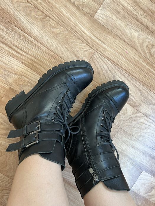 Кожаные зимние ботинки